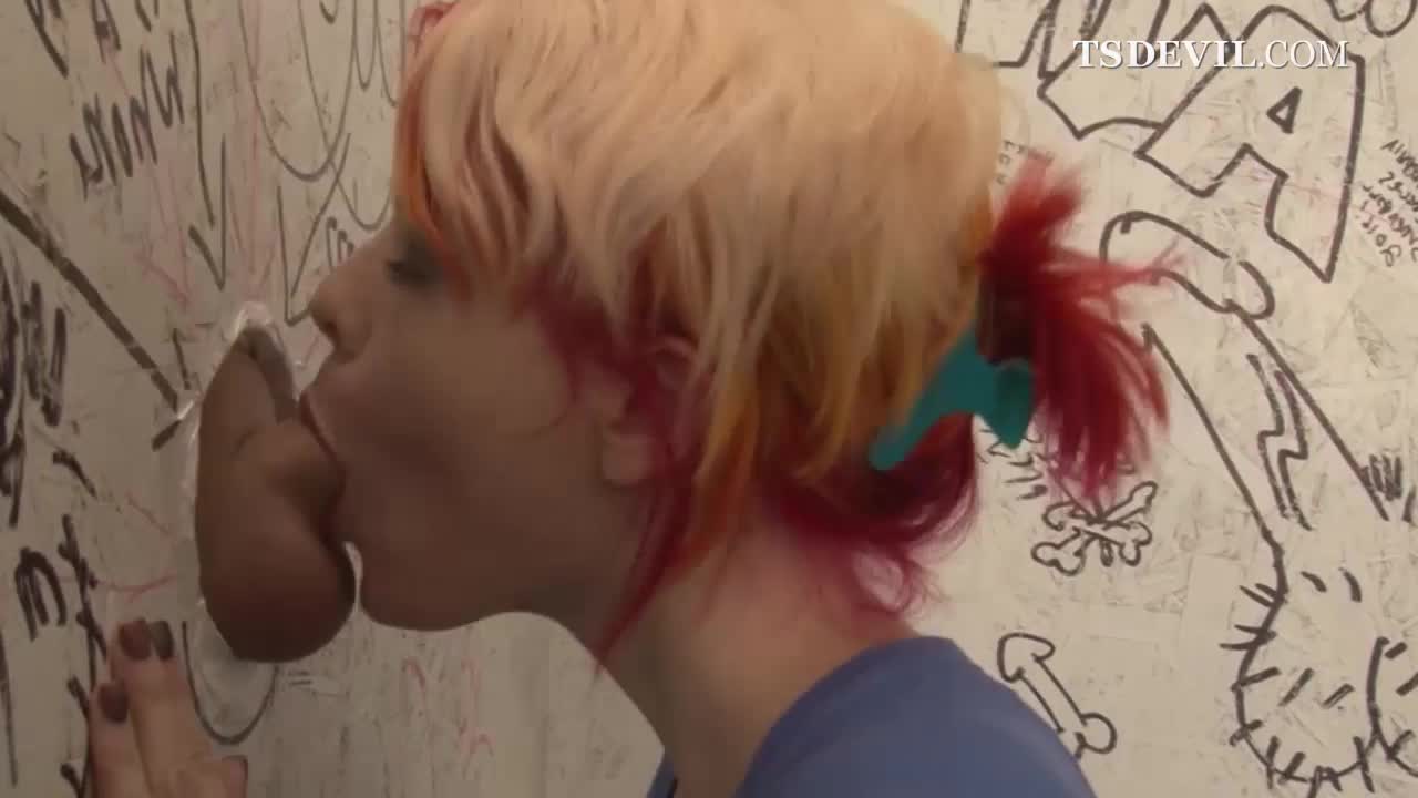 Teen punk shemale gives gloryhole blowjob